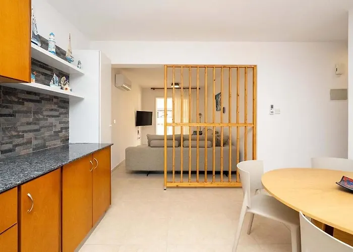 Stella's Little Island Gem 아파트 *