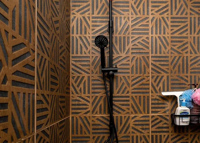 Stella's Little Island Gem *